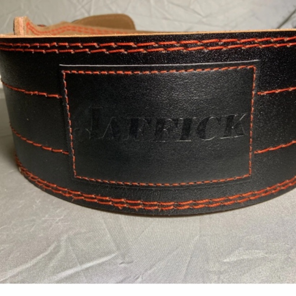 Weight lifting belt